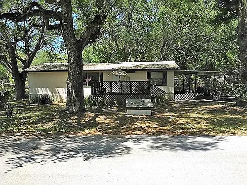 2570 NW 73rd Ter Photo 1