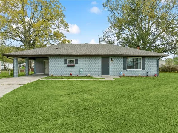 303 Saint Charles Blvd, Luling, LA 70070