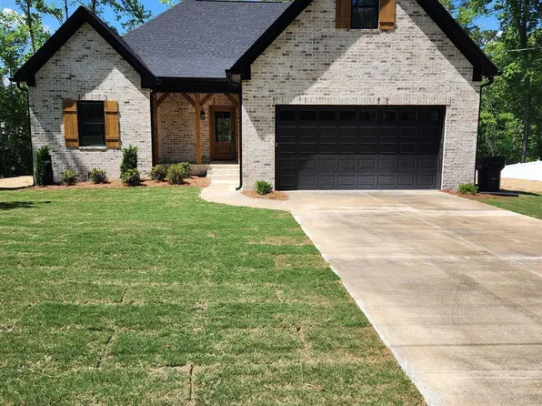 2432 Timberlake Dr, Southside, AL 35907