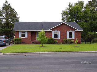 203 Singletree Dr, Greenville, NC 27834