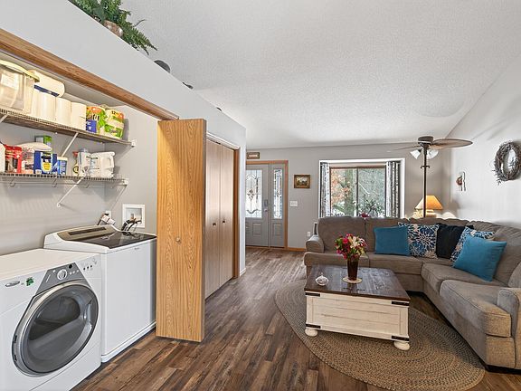 5th image of 20431 Eidelweiss St NW