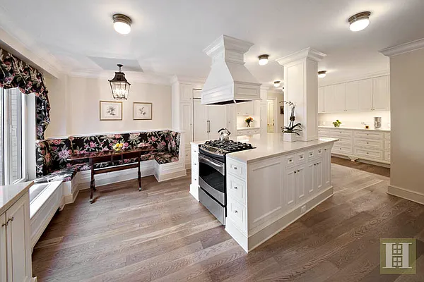 Sold by Halstead Real Estate | media 22