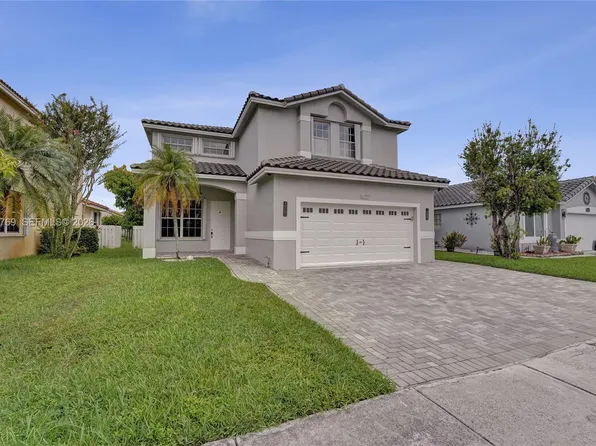 16227 NW 19th St, Pembroke Pines, FL 33028
