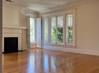 238 N Irving Blvd, Los Angeles, CA 90004