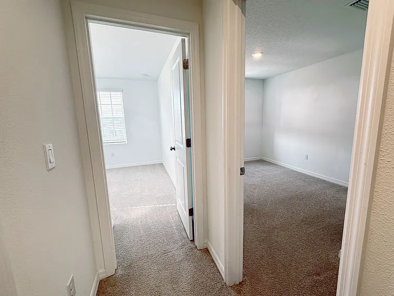5770 Windy Bay Ter — Photo 18