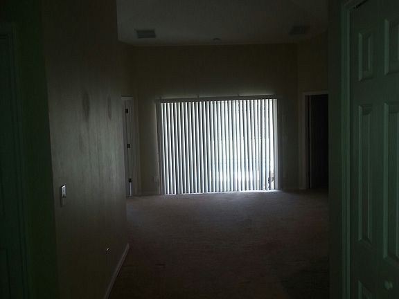 4th image of 2724 Callaway Ln