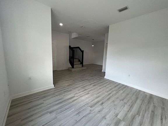 4th image of 6902 NW 174th Ter #103