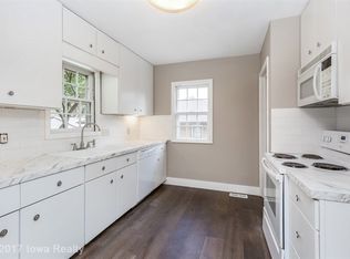 713 Grand Ave, West Des Moines, IA 50265