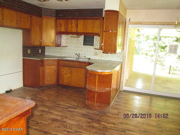 3rd image of 1181 S 220th St