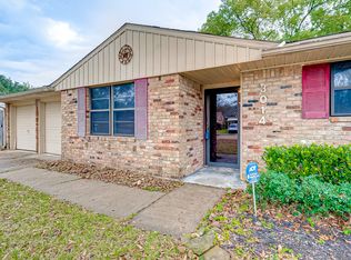 3014 Helberg Rd, Houston, TX 77092