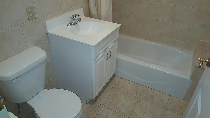 Rented by Urban Realty NYC | media 23