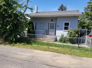 311 NE Cottonwood Ln, College Place, WA 99324