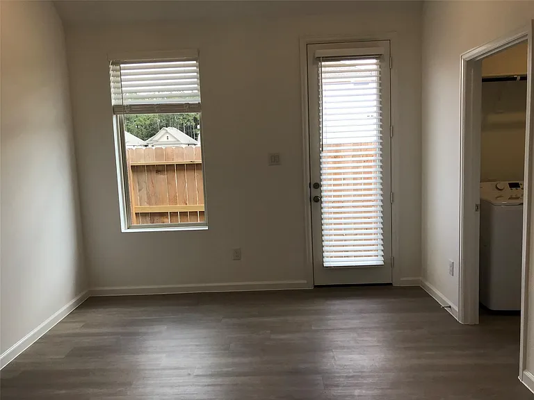 28813 Bobcat Run Dr — Photo 8