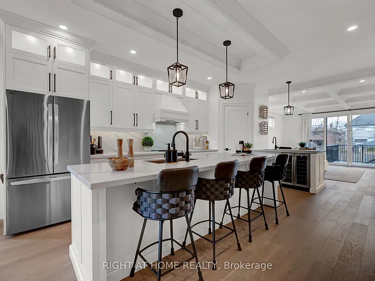 819 Fairview Ave — Photo 11