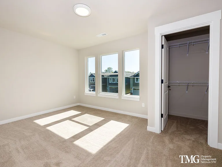 7242 S Ridge Way — Photo 12