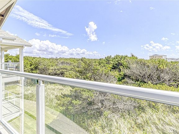 2nd image of 1600 Ocean Ave #1335