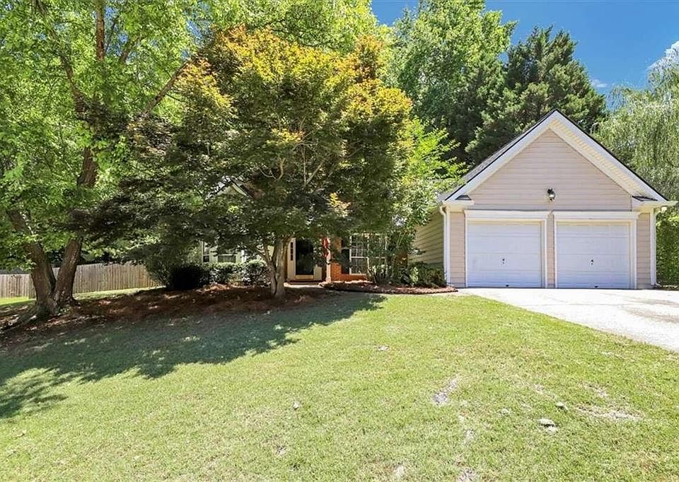 1st image of 1117 Holly Green Ct