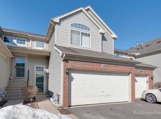 3390 Blue Ridge Dr, Carpentersville, IL 60110