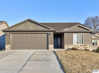 2758 N 202nd Ave, Elkhorn, NE 68022