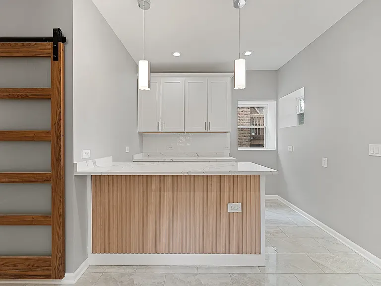 4819 W Superior St — Photo 6