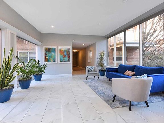 5th image of 1 Wooleys Ln APT 1Q