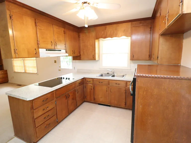 116 Shirley Dr — Photo 14