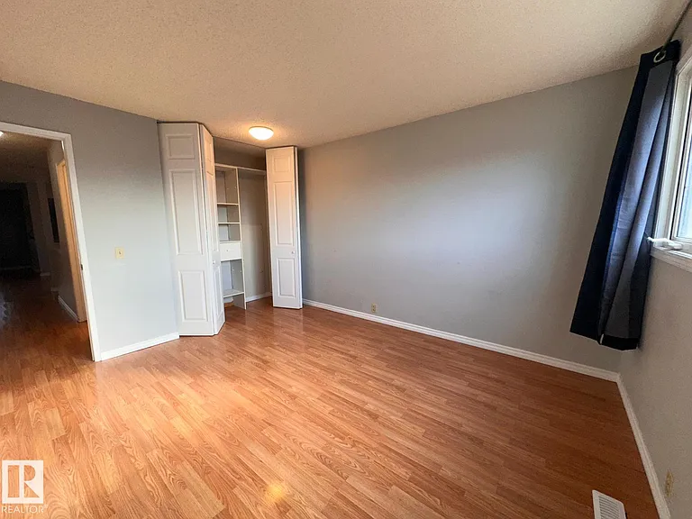 2114 52nd St NW — Photo 9