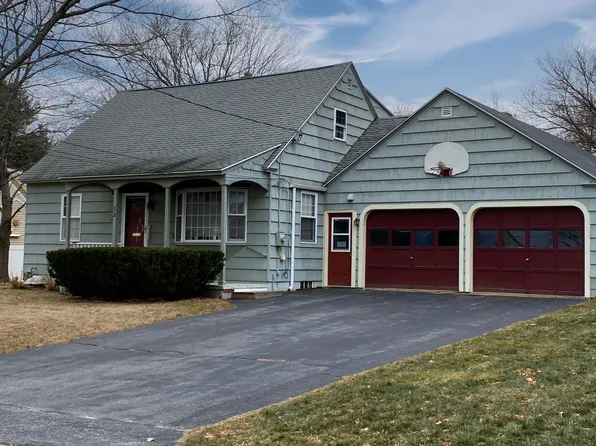 12 Sunset Court, Auburn, ME 04210