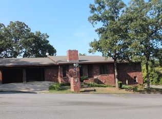 205 Mission Dr, Poteau, OK 74953