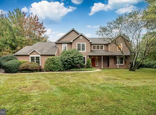 32 Wetherill Ln, Chester Springs, PA 19425