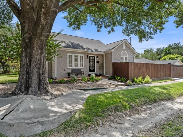 714 Ridge St, Houston, TX 77009