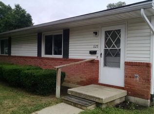825 McConnell St, Findlay, OH 45840