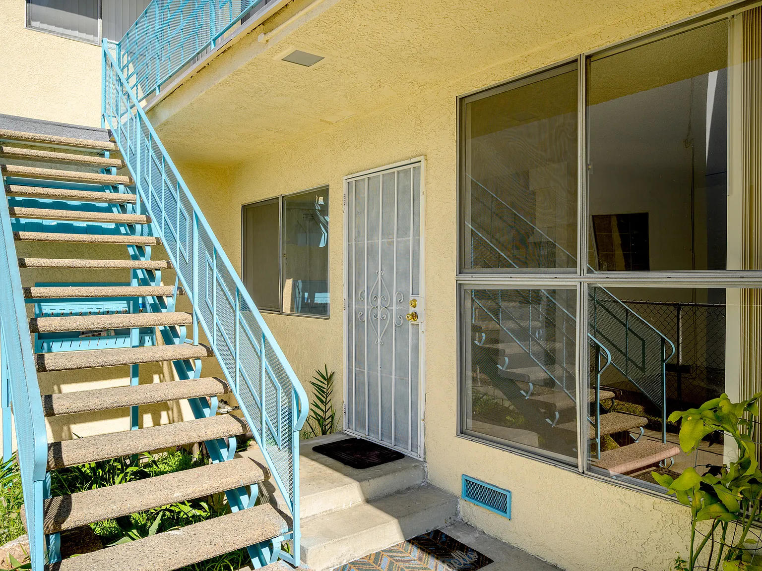 1 bed, 650 sqft, $1,950 — Photo 2