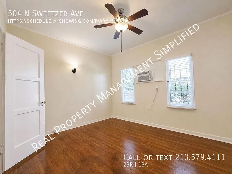 Charming 1920s Spanish-Style 2 Bedroom Near Melrose Place, Cedars-Sinai & West Hollywood — Photo 4