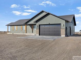 587 Springbrook Ln, Saint Anthony, ID 83445