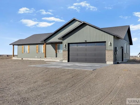 587 Springbrook Ln, Saint Anthony, ID 83445