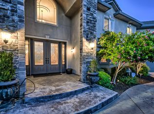 7857 Deer Hollow Ct, Redding, CA 96001