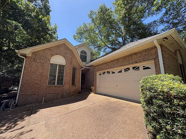 1661 Vintage Ridge Ct — Photo 4