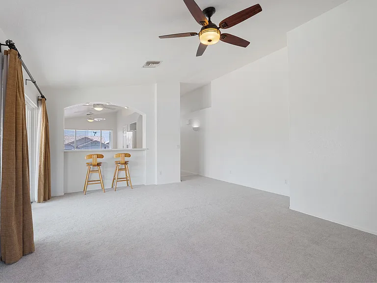 18035 N 13th St — Photo 16
