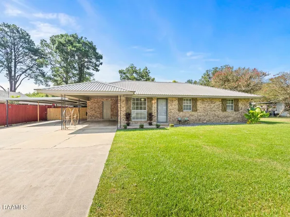 134 Kentwood Dr, Carencro, LA 70520