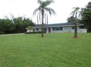 1389 NW Lakeside Trl, Stuart, FL 34994