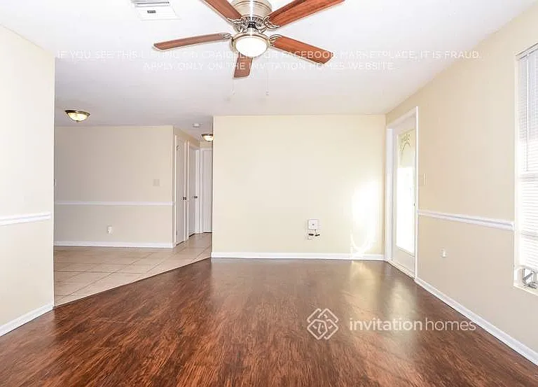 20302 Lorenzo Ave — Photo 4
