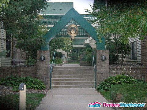 1st image of 7625 Edinborough Way APT 2117