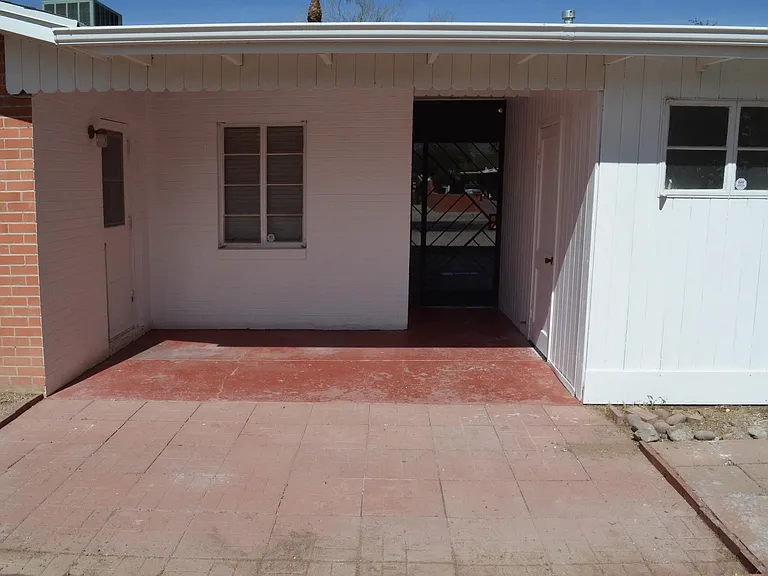 3002 E Copper St — Photo 33