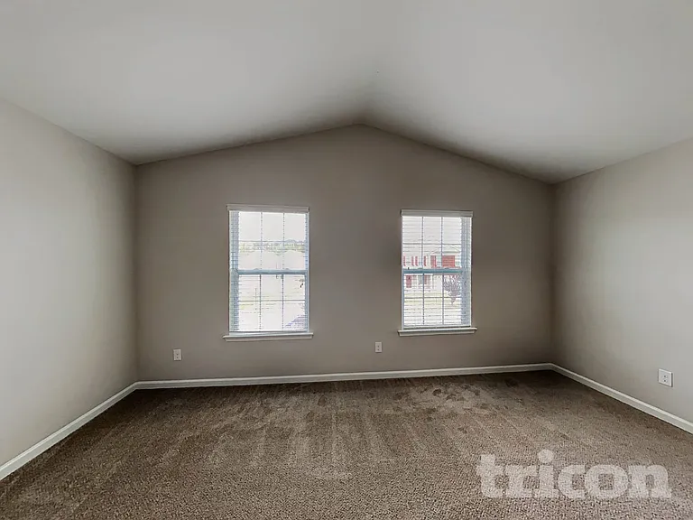 2641 Cider Ridge Rd — Photo 8