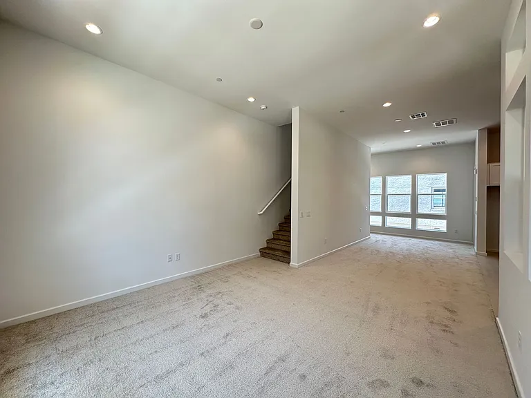 3331 Esker Ridge Ave — Photo 12