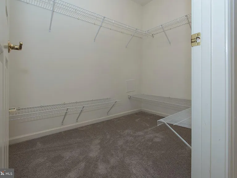 325 Winter Walk Dr — Photo 22