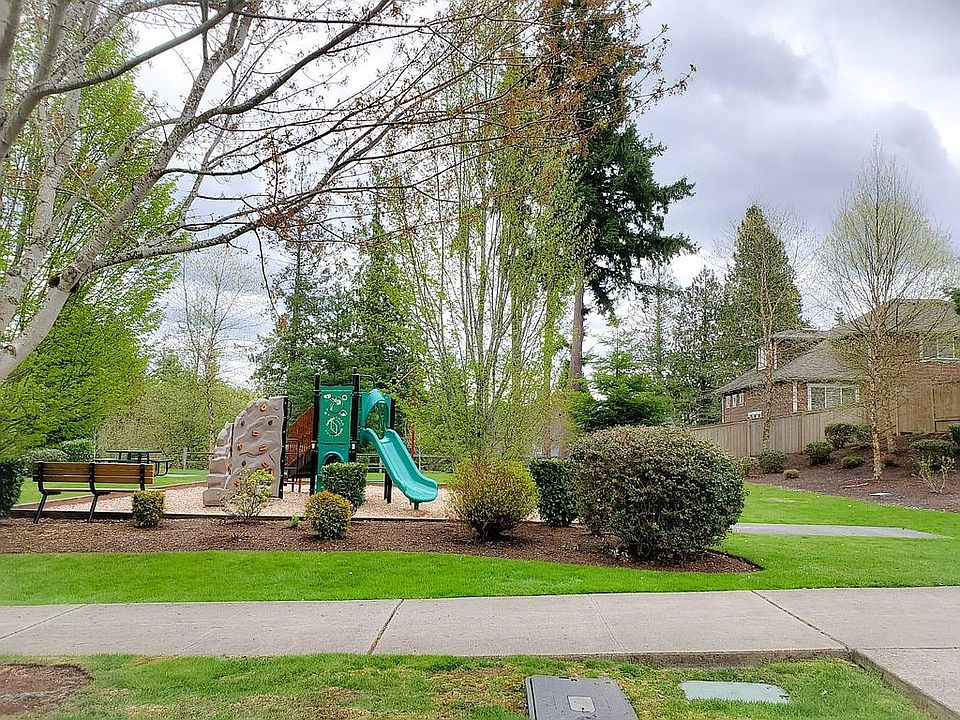1st image of 8315 137th Ct NE