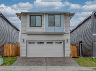 1122 N Auburn Pl, Ridgefield, WA 98642