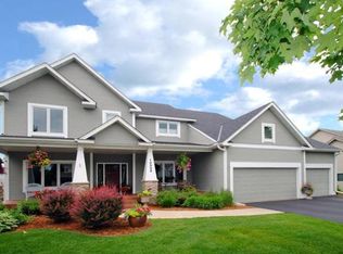 10599 Pinnacle Way, Woodbury, MN 55129